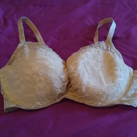 Victoria's secret bra - Picture 1 of 3